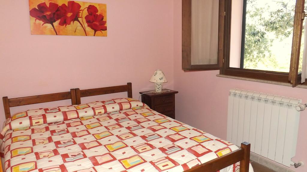 B&B Di Angela Scotellaro Palmariggi Szoba fotó