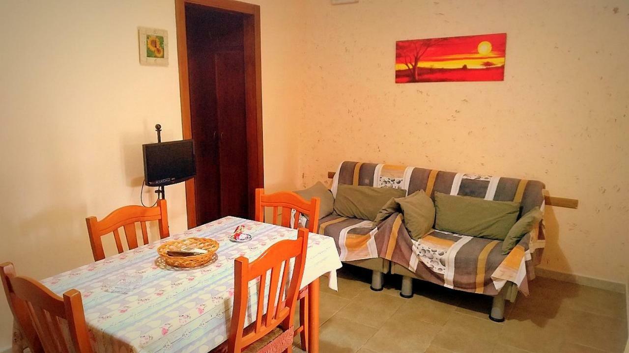 B&B Di Angela Scotellaro Palmariggi Kültér fotó